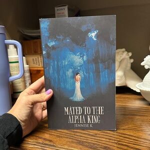 Mated to the Alpha King by Jennise K‎